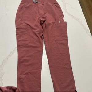 Figs top and bottom mauve , small